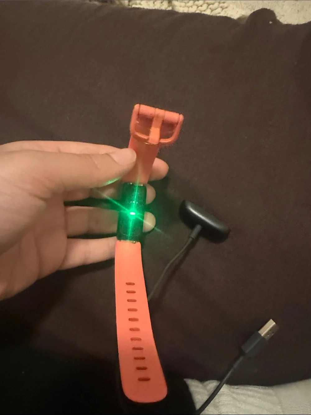 fitbit Coral/Black Tracker with USB Charging Cable